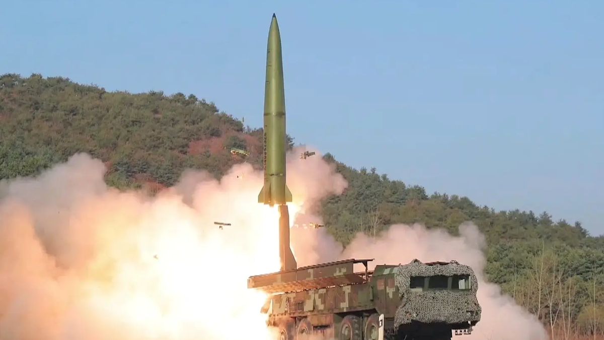 Na Ukrajinu začaly dopadat severokorejské rakety. Obrana je obtížná